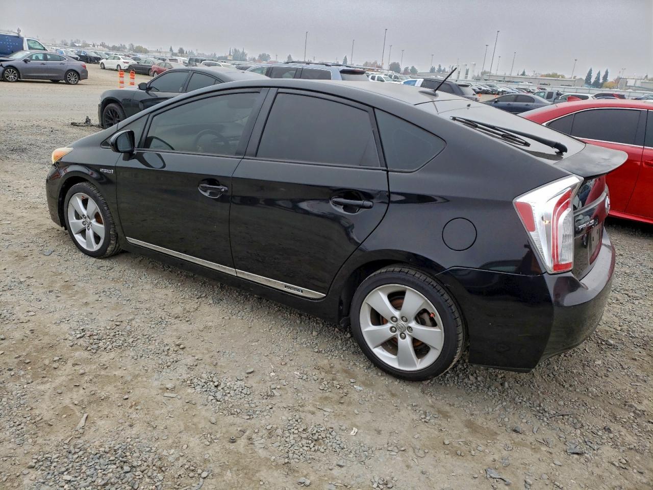 2013 TOYOTA PRIUS