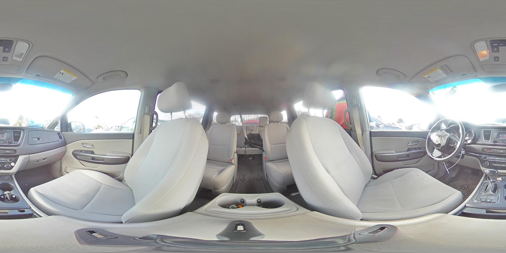2016 KIA SEDONA