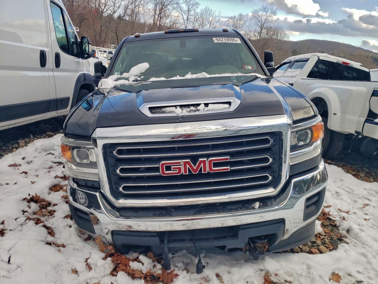 2018 GMC Sierra