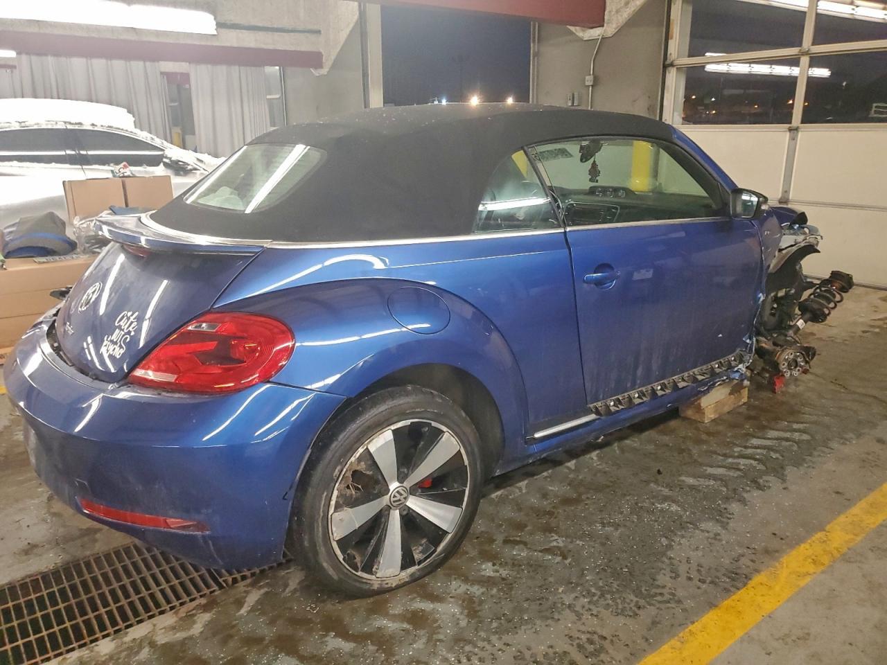 2014 VOLKSWAGEN Beetle
