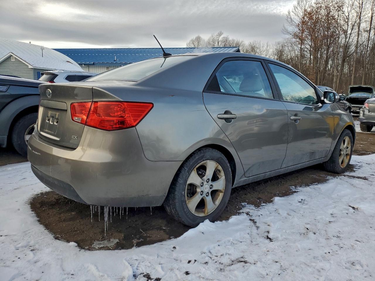 2010 KIA FORTE