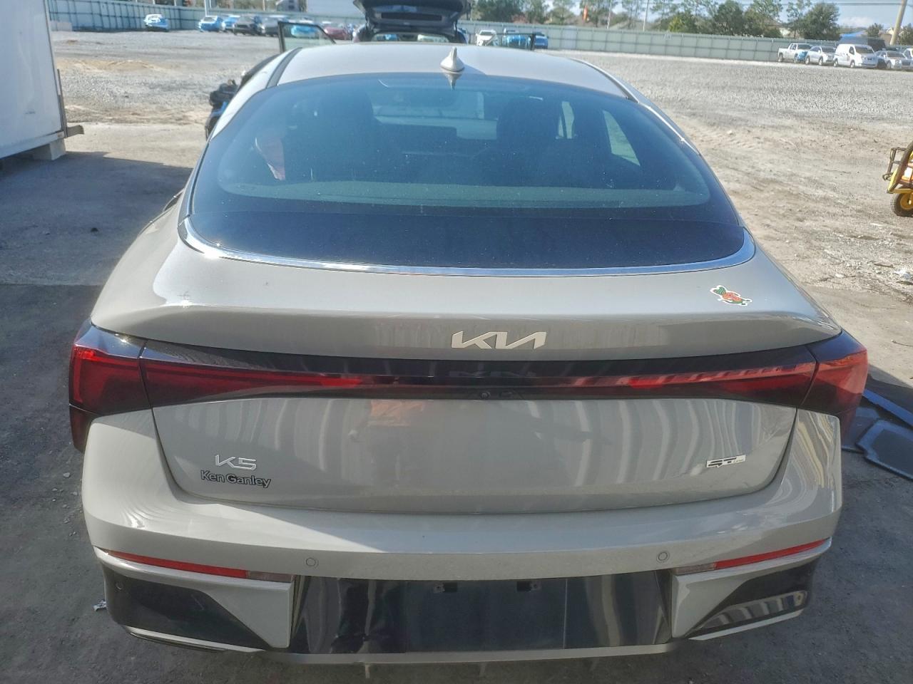 2025 KIA K5