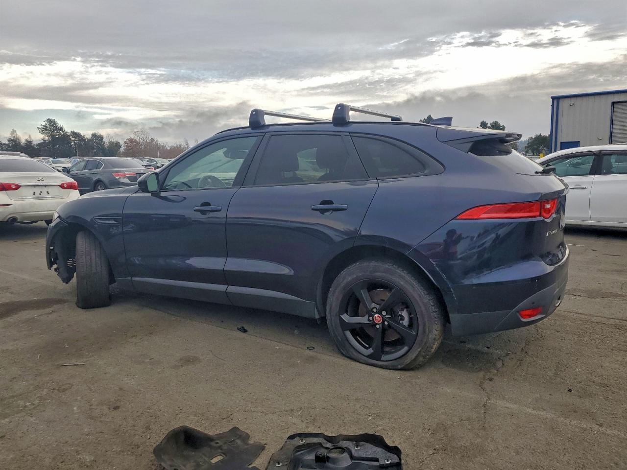 2018 JAGUAR F-Pace