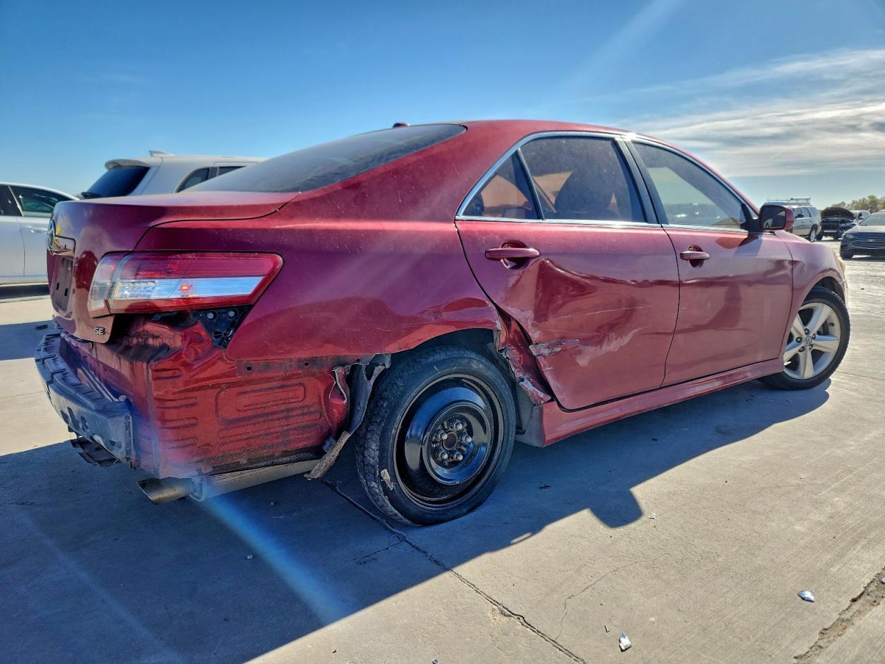 2011 TOYOTA CAMRY