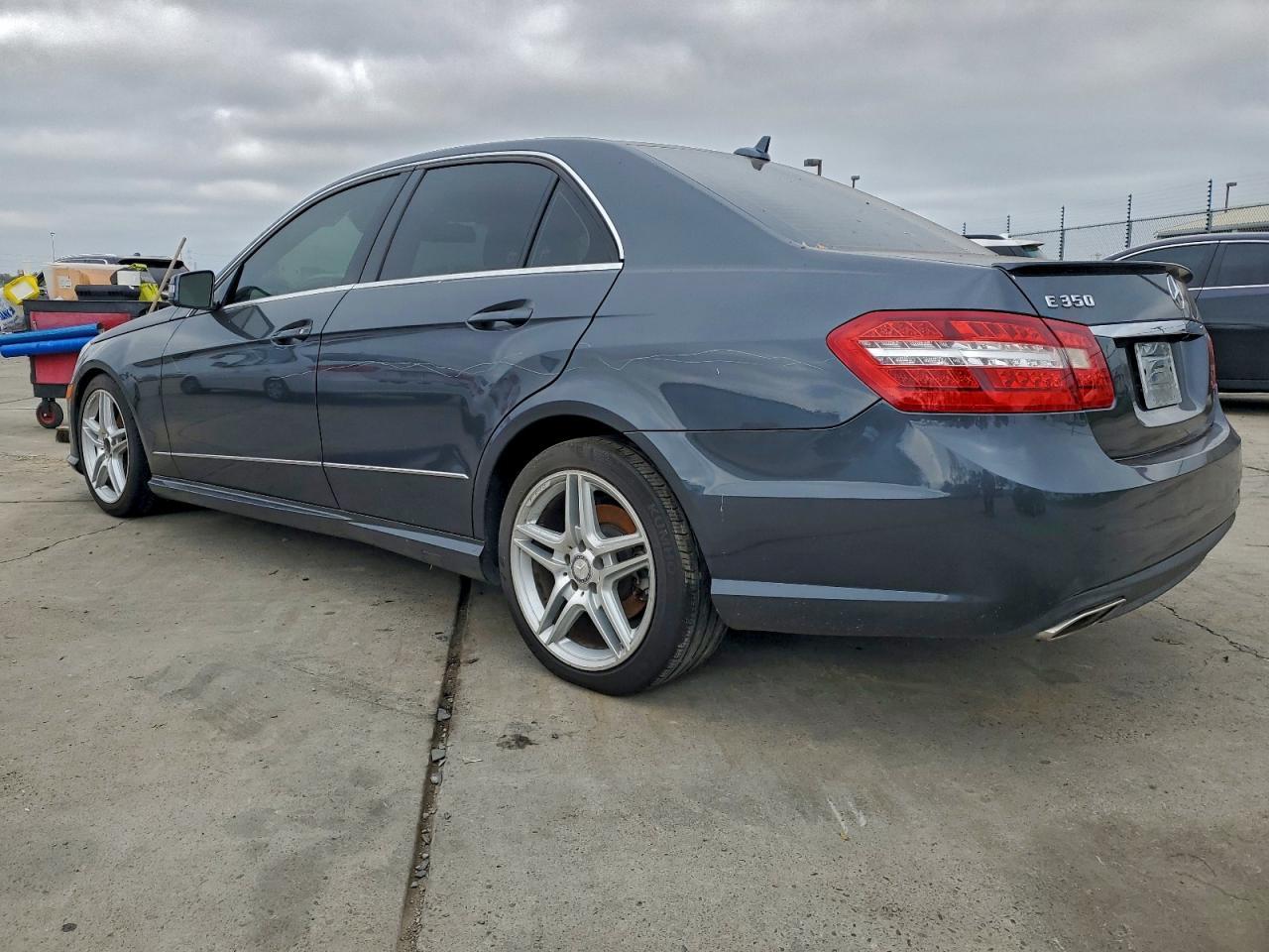 2011 MERCEDES-BENZ E-Class