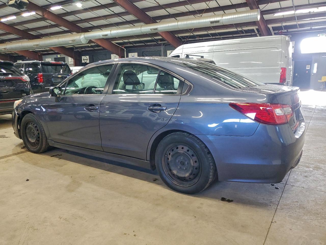 2016 SUBARU Legacy
