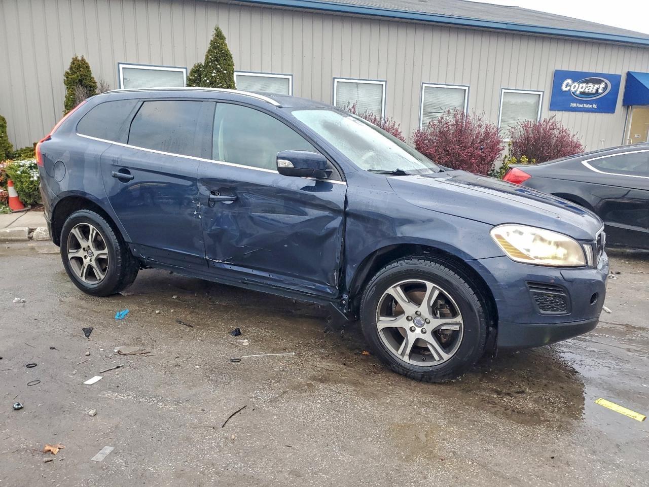 2013 VOLVO XC60
