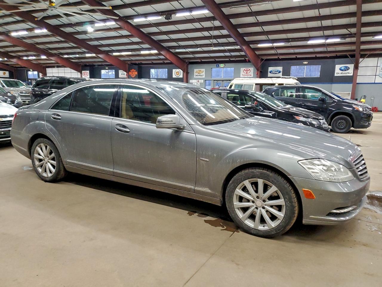 2012 MERCEDES-BENZ S-Class