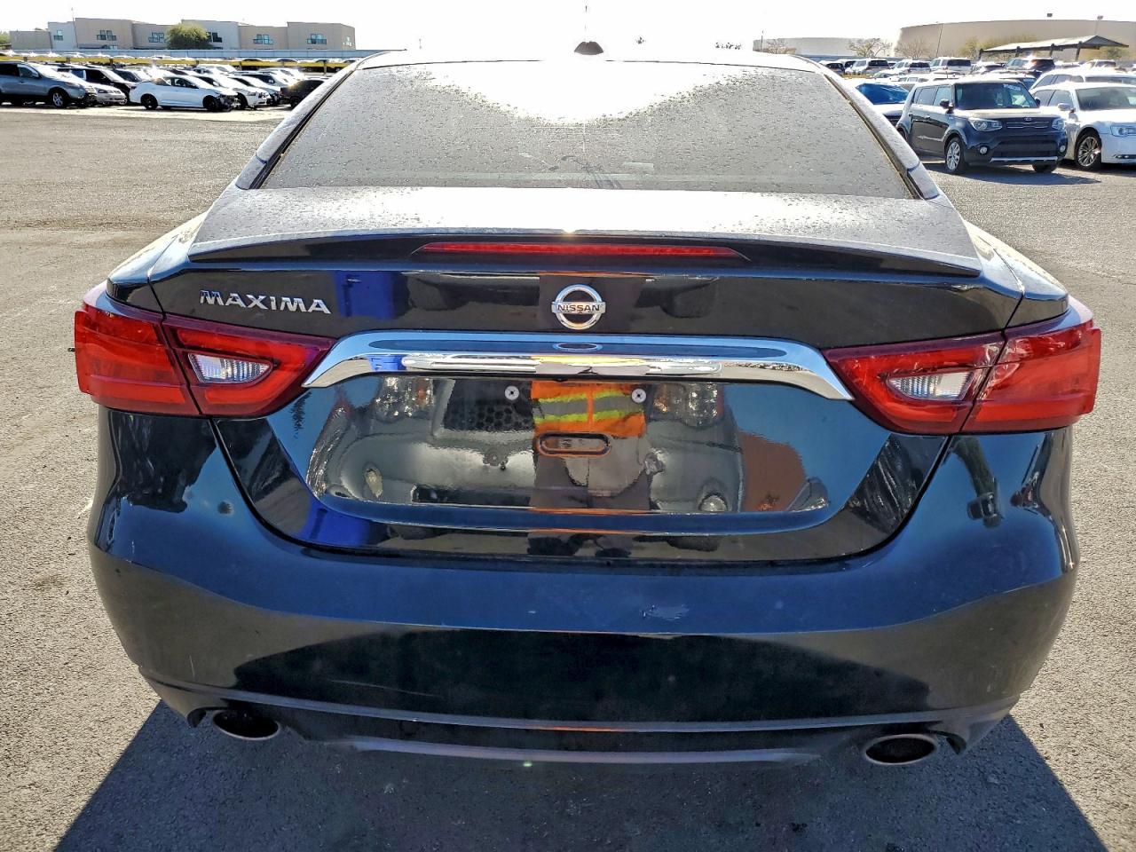 2017 NISSAN Maxima