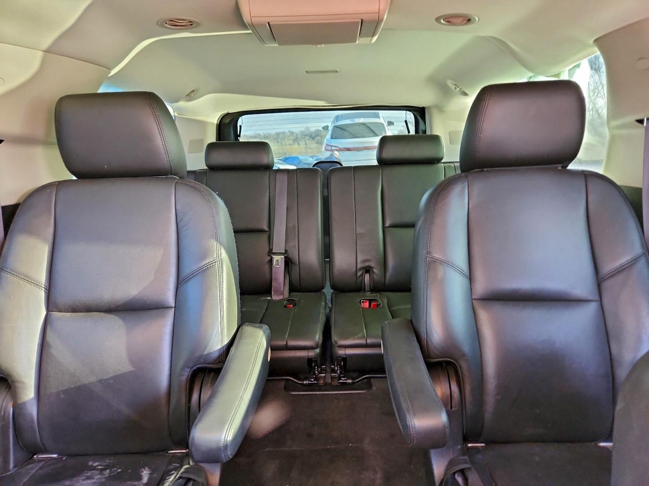 2013 CADILLAC Escalade ESV