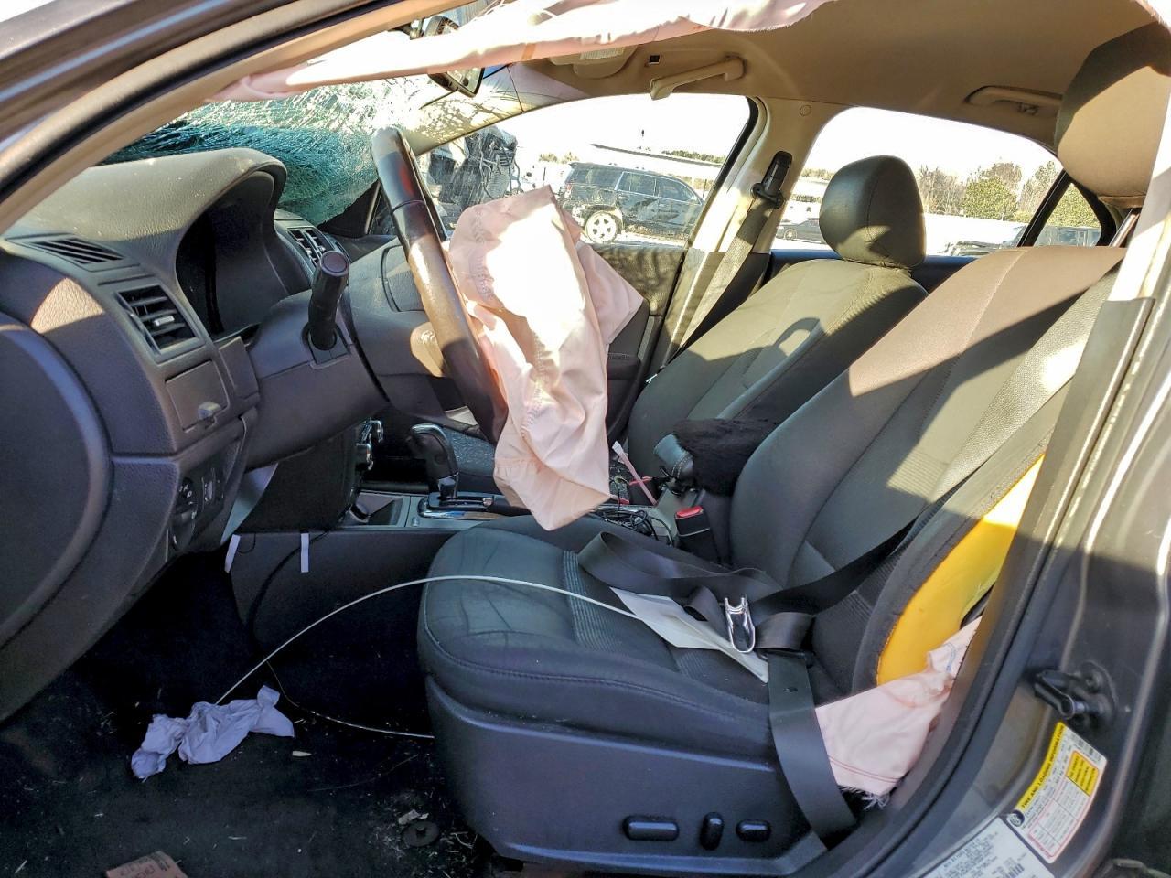 2011 FORD FUSION