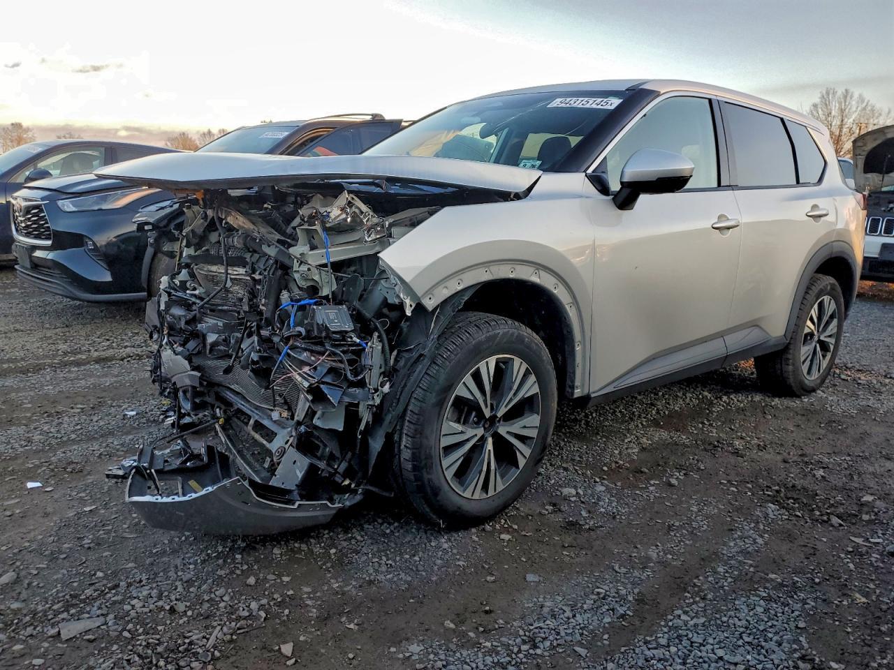2021 NISSAN ROGUE