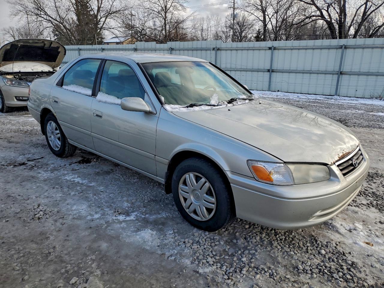 2000 TOYOTA CAMRY
