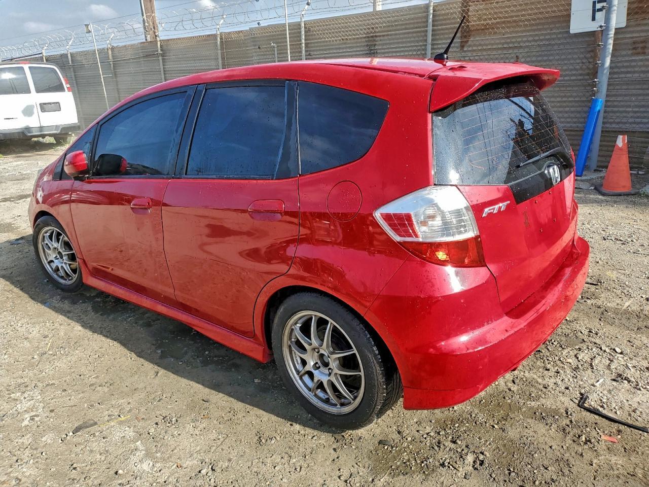 2009 HONDA FIT