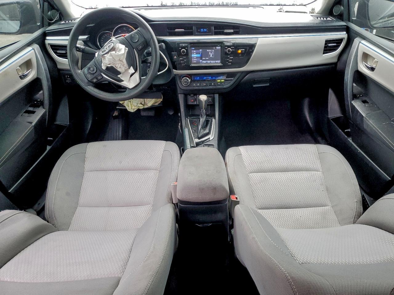 2015 TOYOTA COROLLA