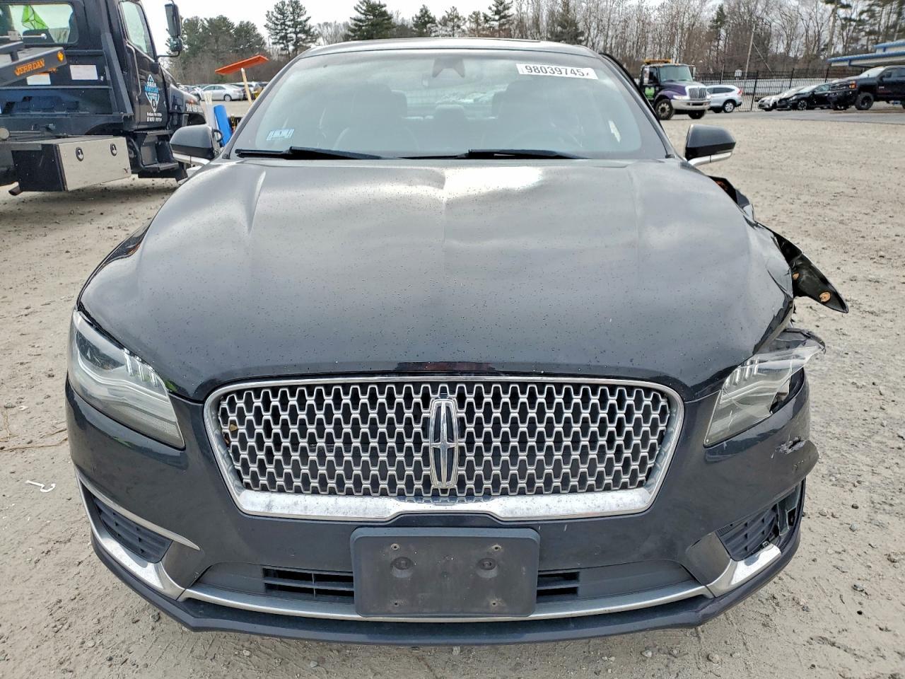 2018 LINCOLN MKZ