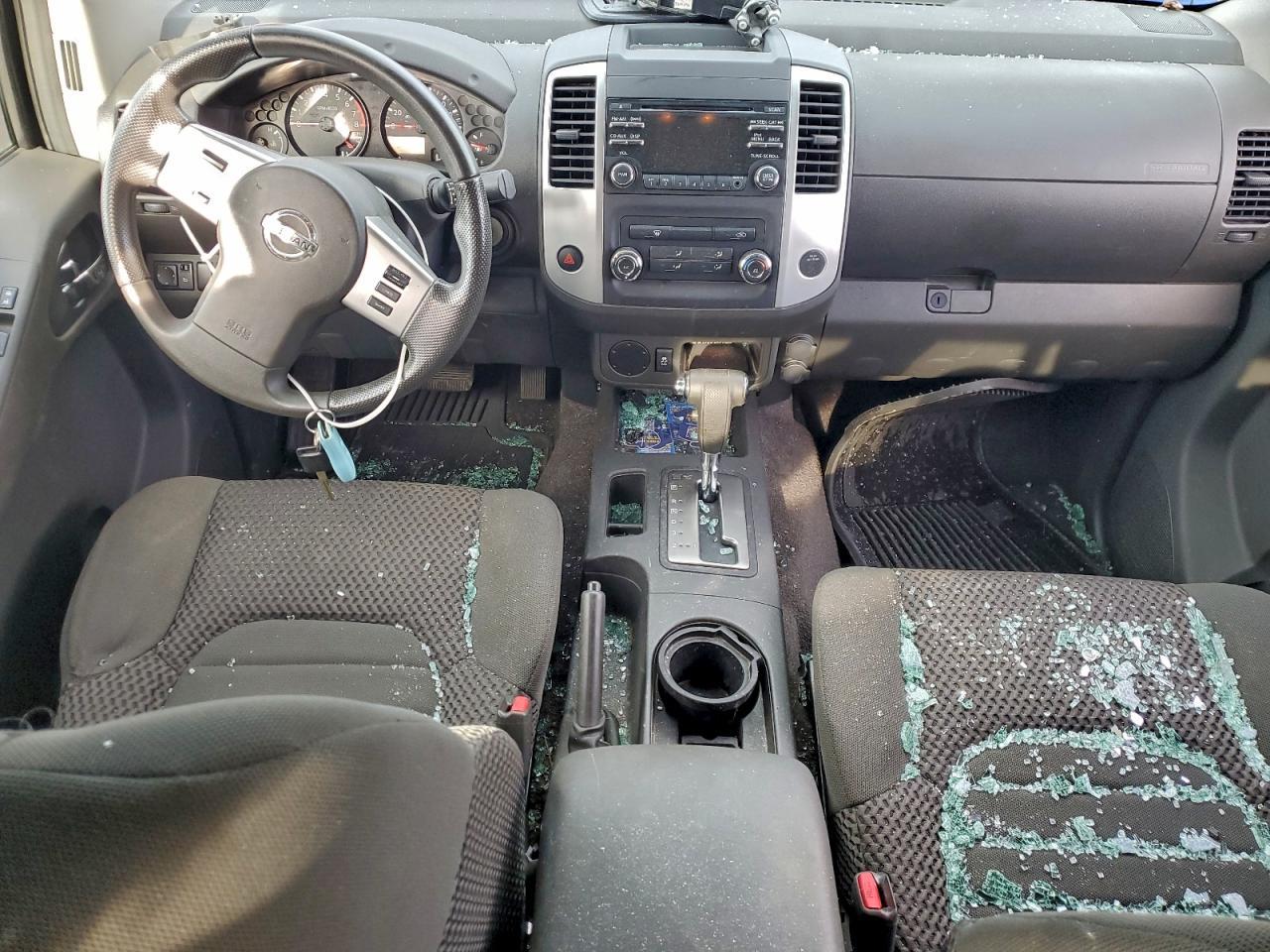 2014 NISSAN Frontier