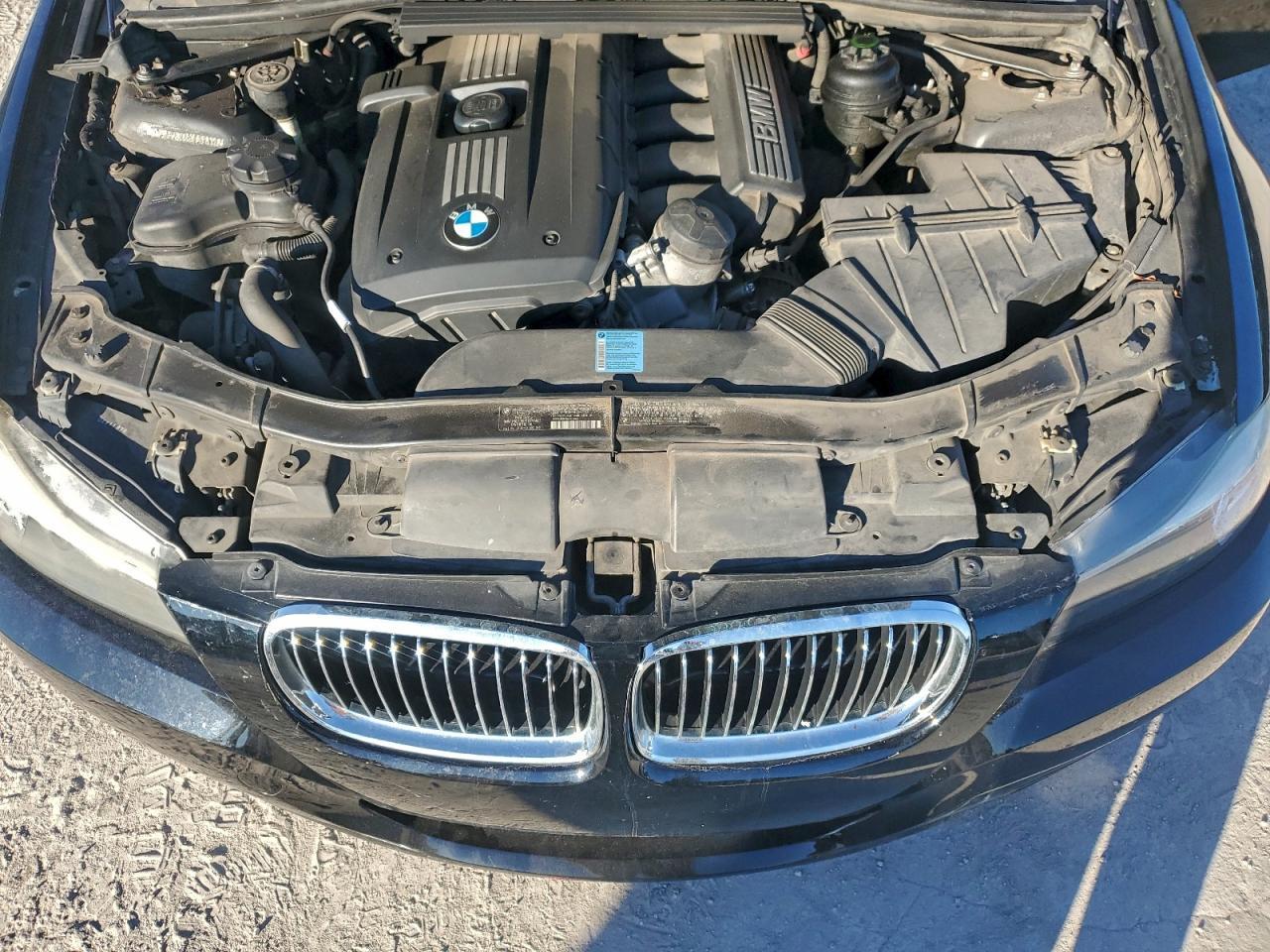 2011 BMW 3 SERIES