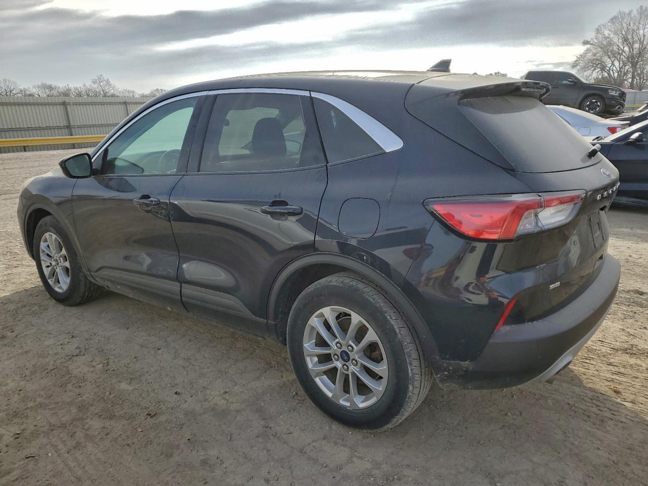 2021 FORD ESCAPE
