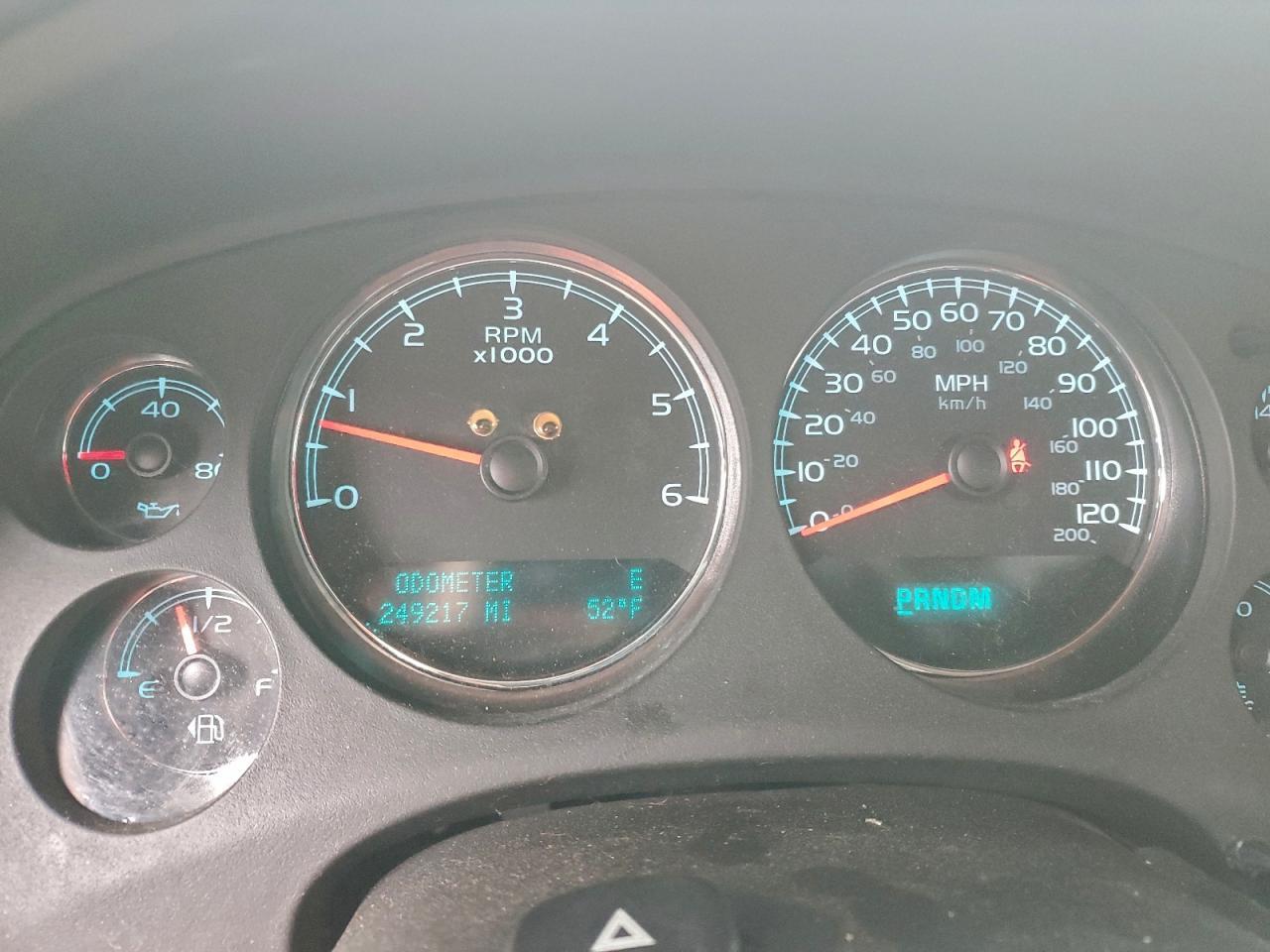 2011 CHEVROLET Tahoe