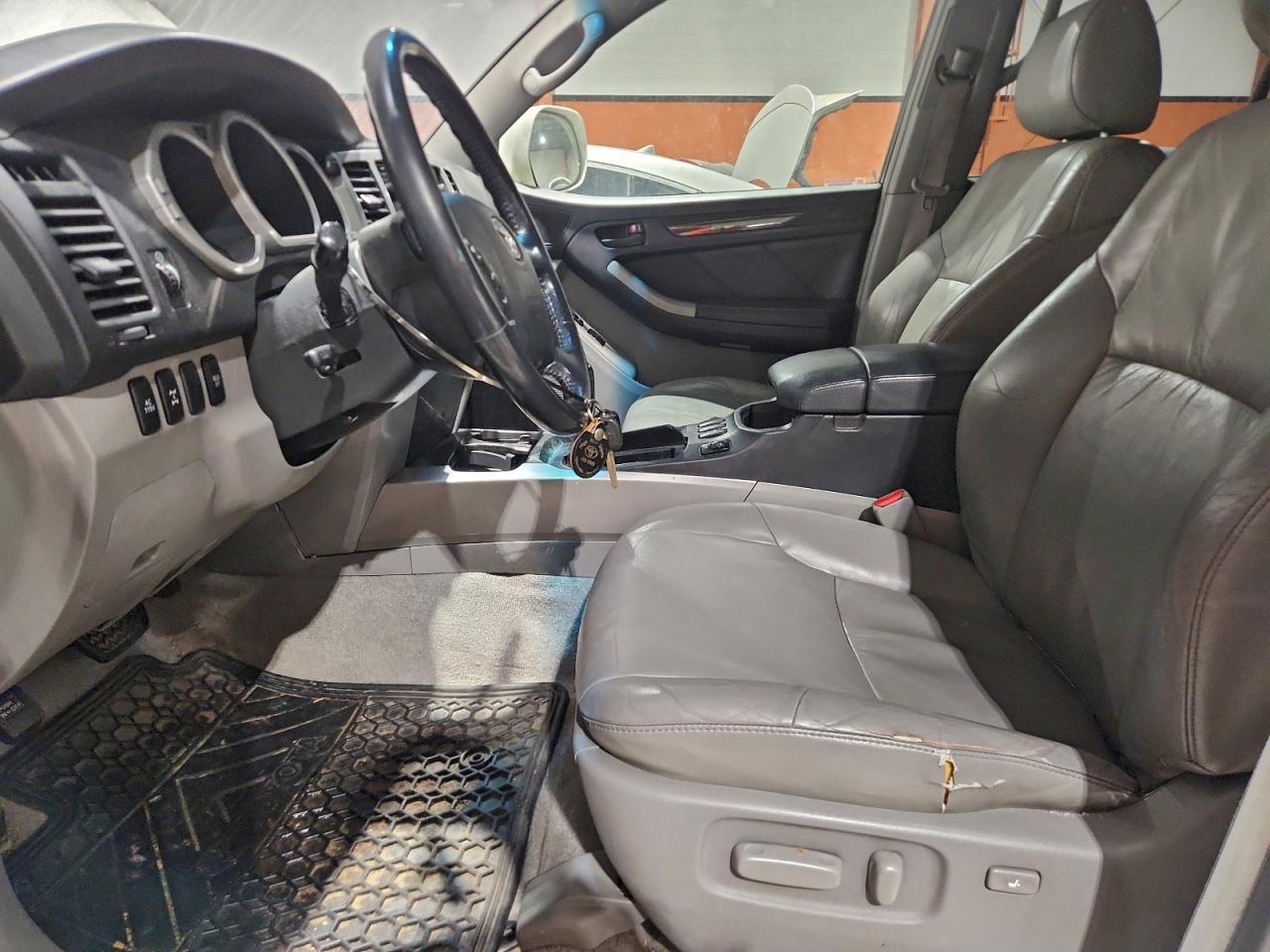2004 TOYOTA 4Runner