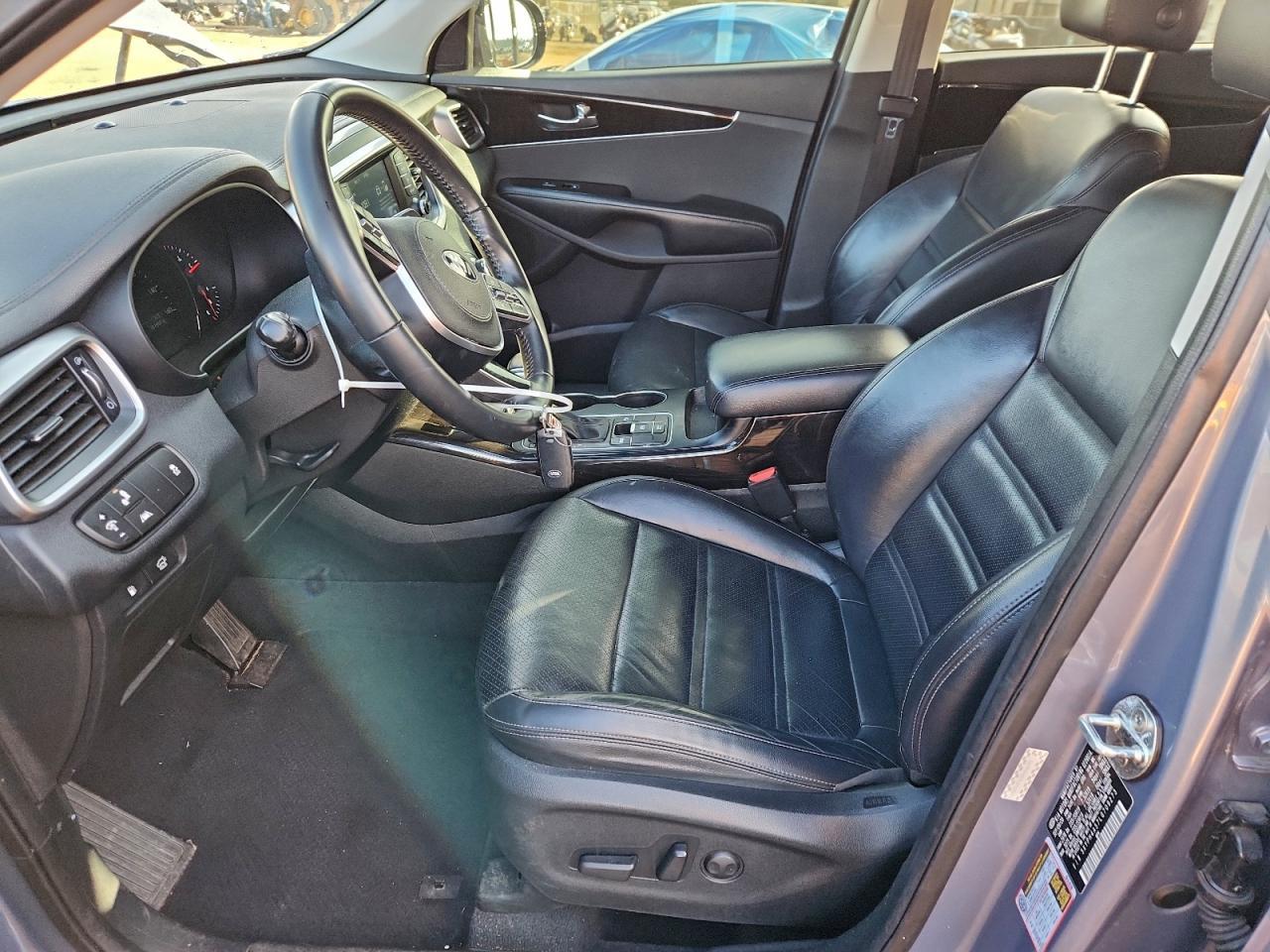 2020 KIA SORENTO