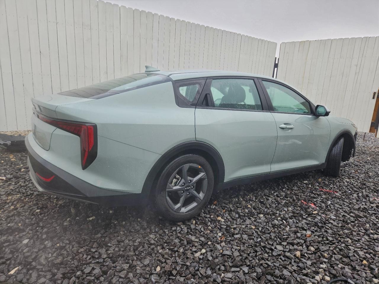 2025 KIA K4