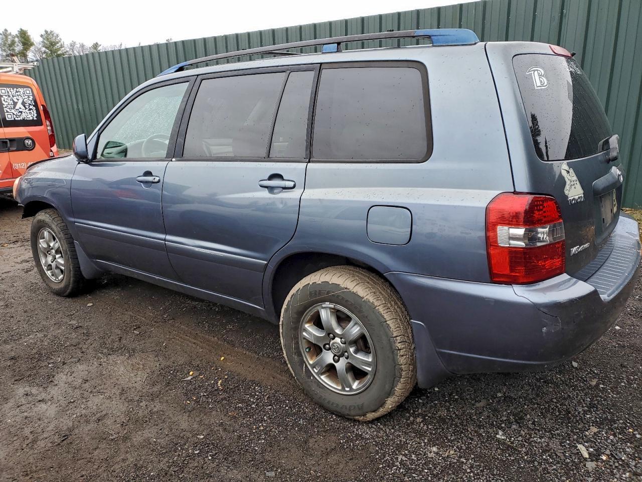 2005 TOYOTA HIGHLANDER