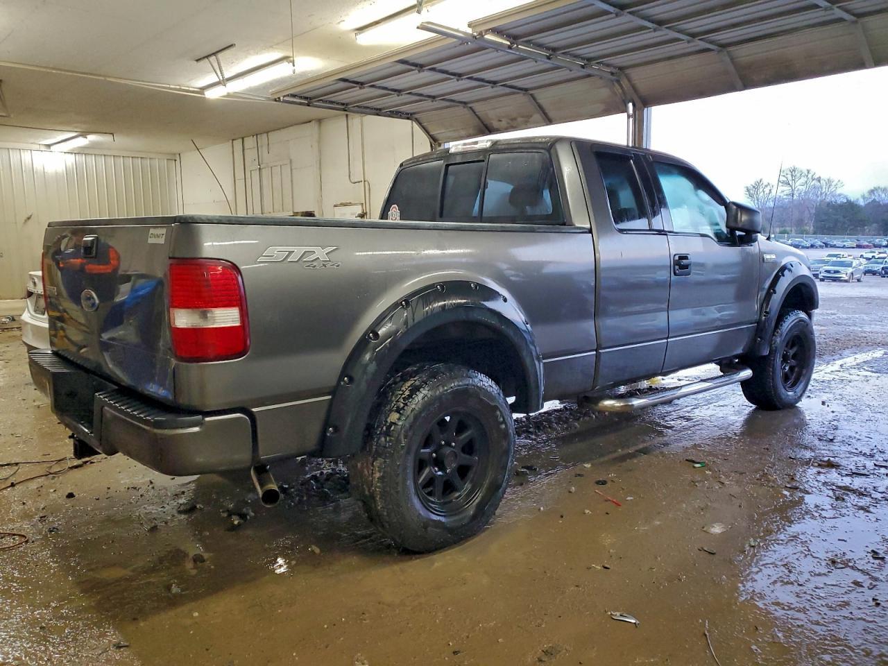 2004 FORD F-150 Lightning