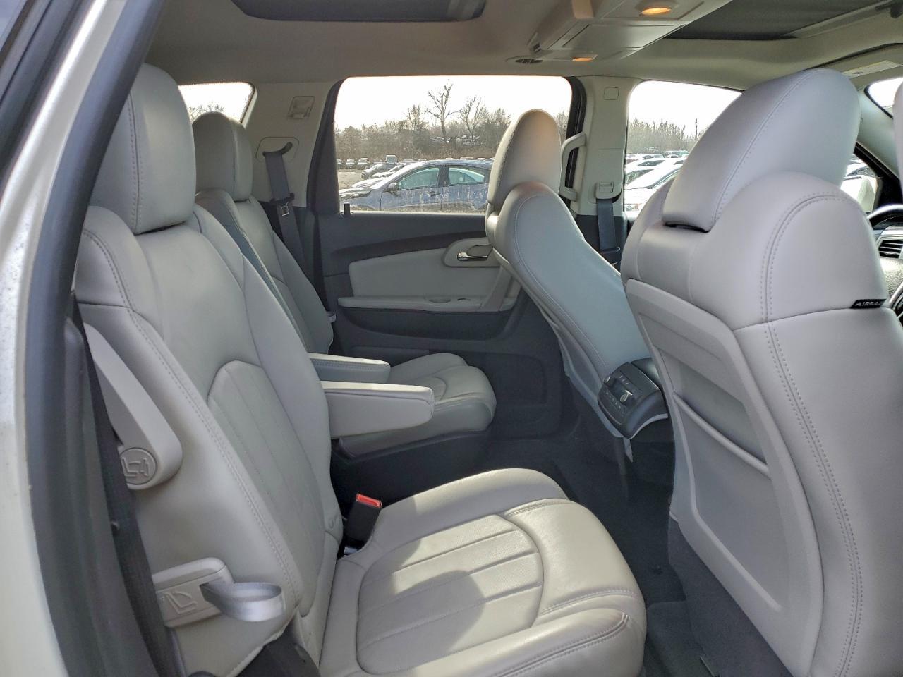2012 CHEVROLET TRAVERSE