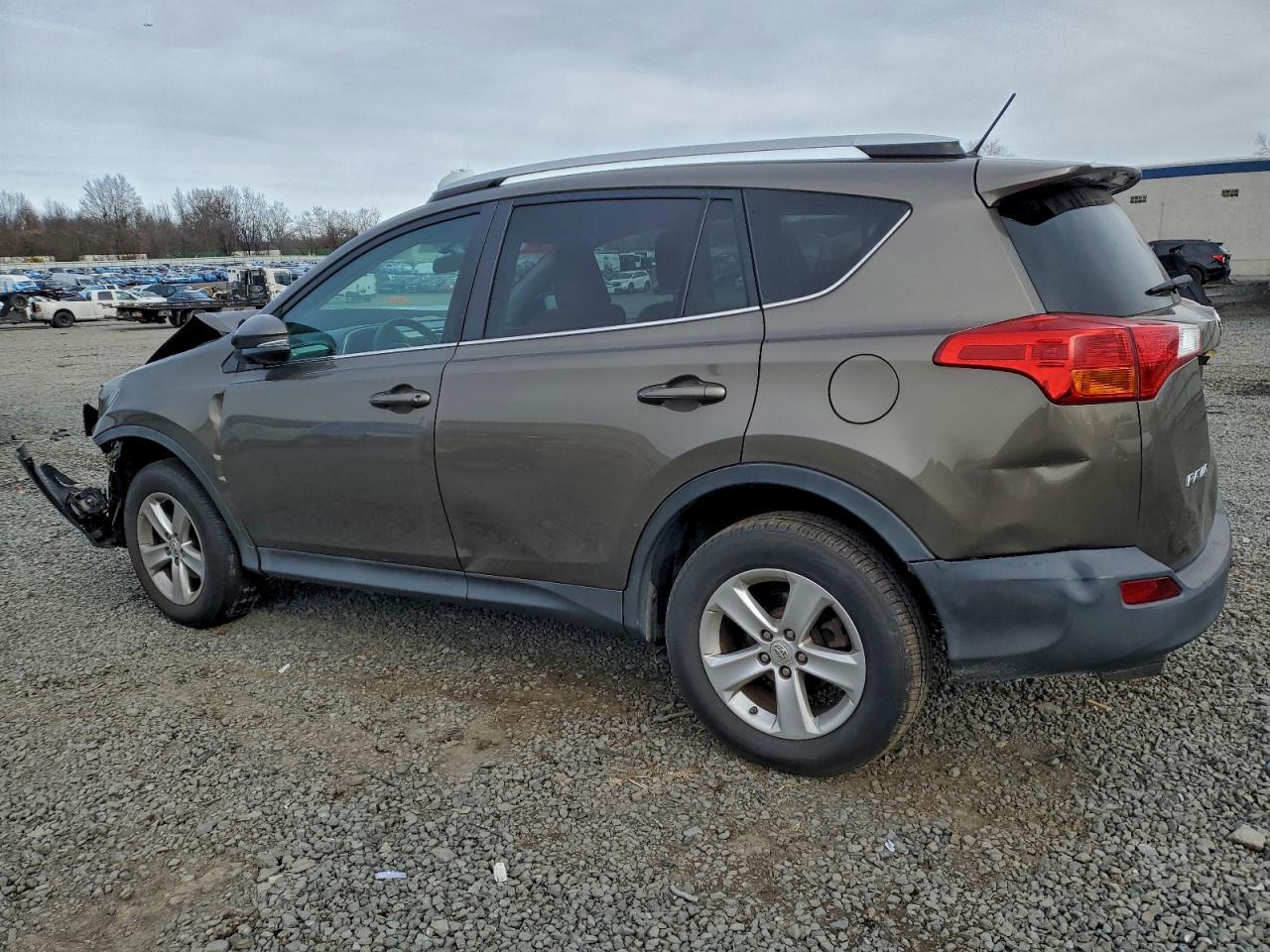 2013 TOYOTA RAV4