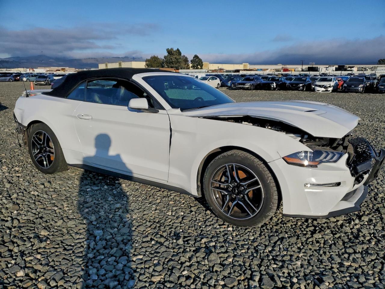 2022 FORD MUSTANG