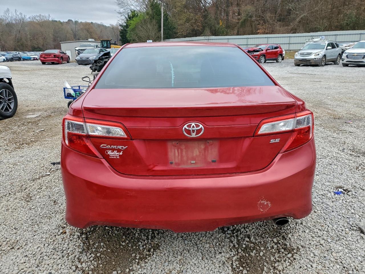 2014 TOYOTA CAMRY