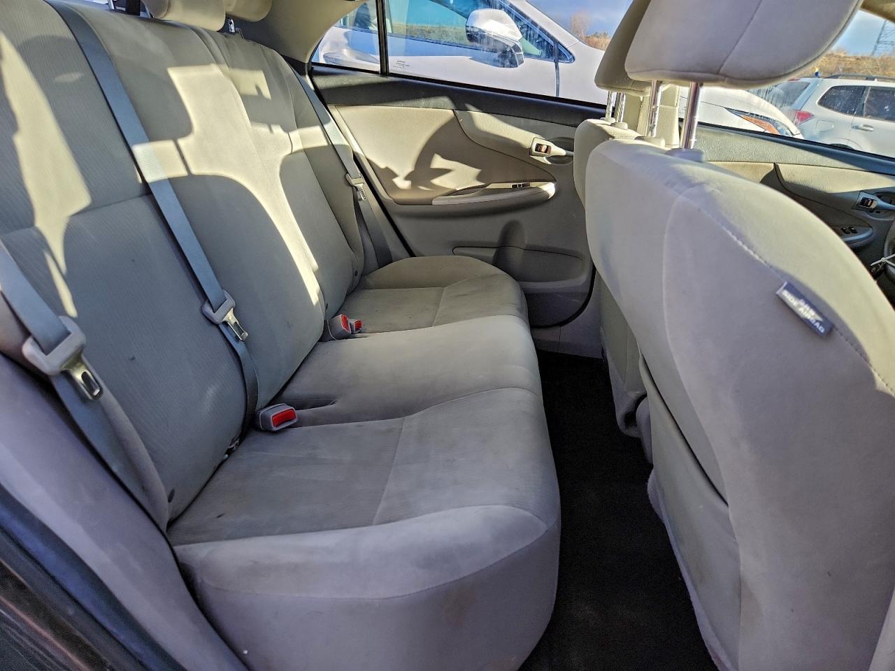 2012 TOYOTA COROLLA