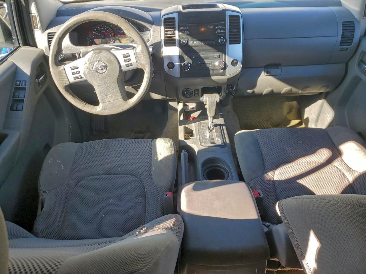 2014 NISSAN Frontier
