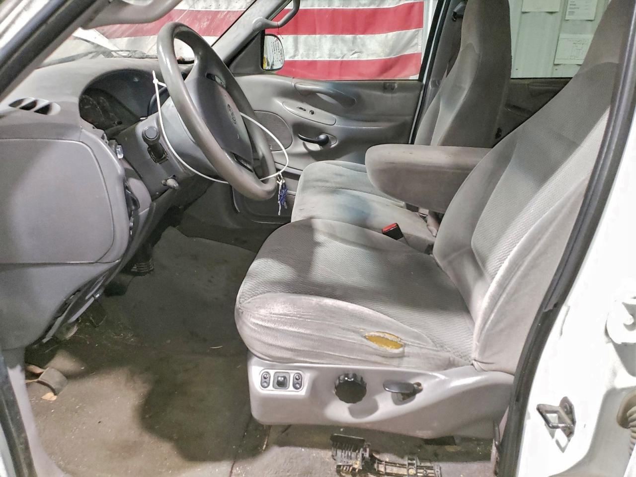 2001 FORD Expedition