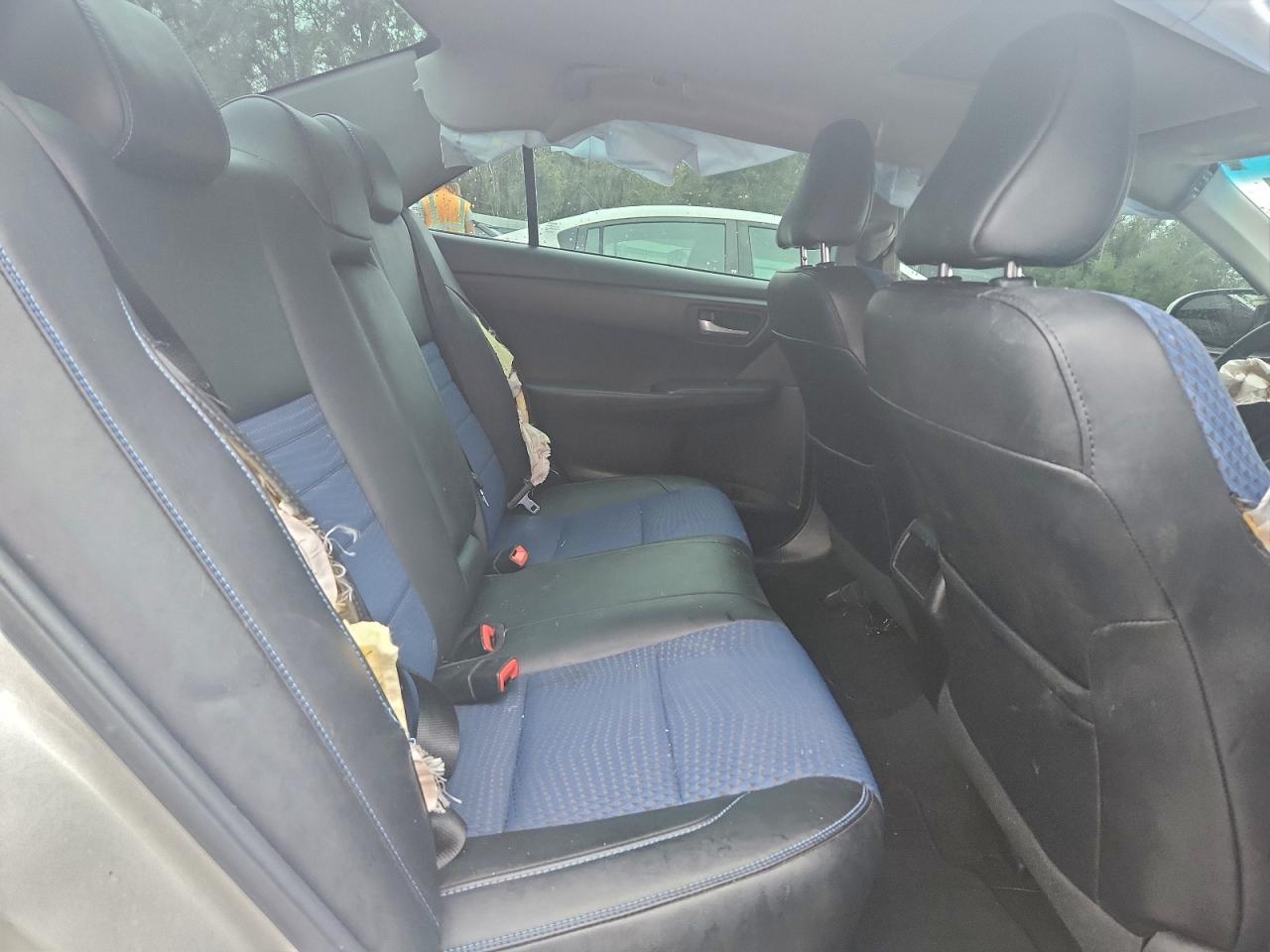 2016 TOYOTA CAMRY
