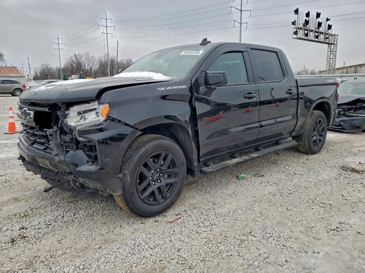 2025 CHEVROLET Silverado