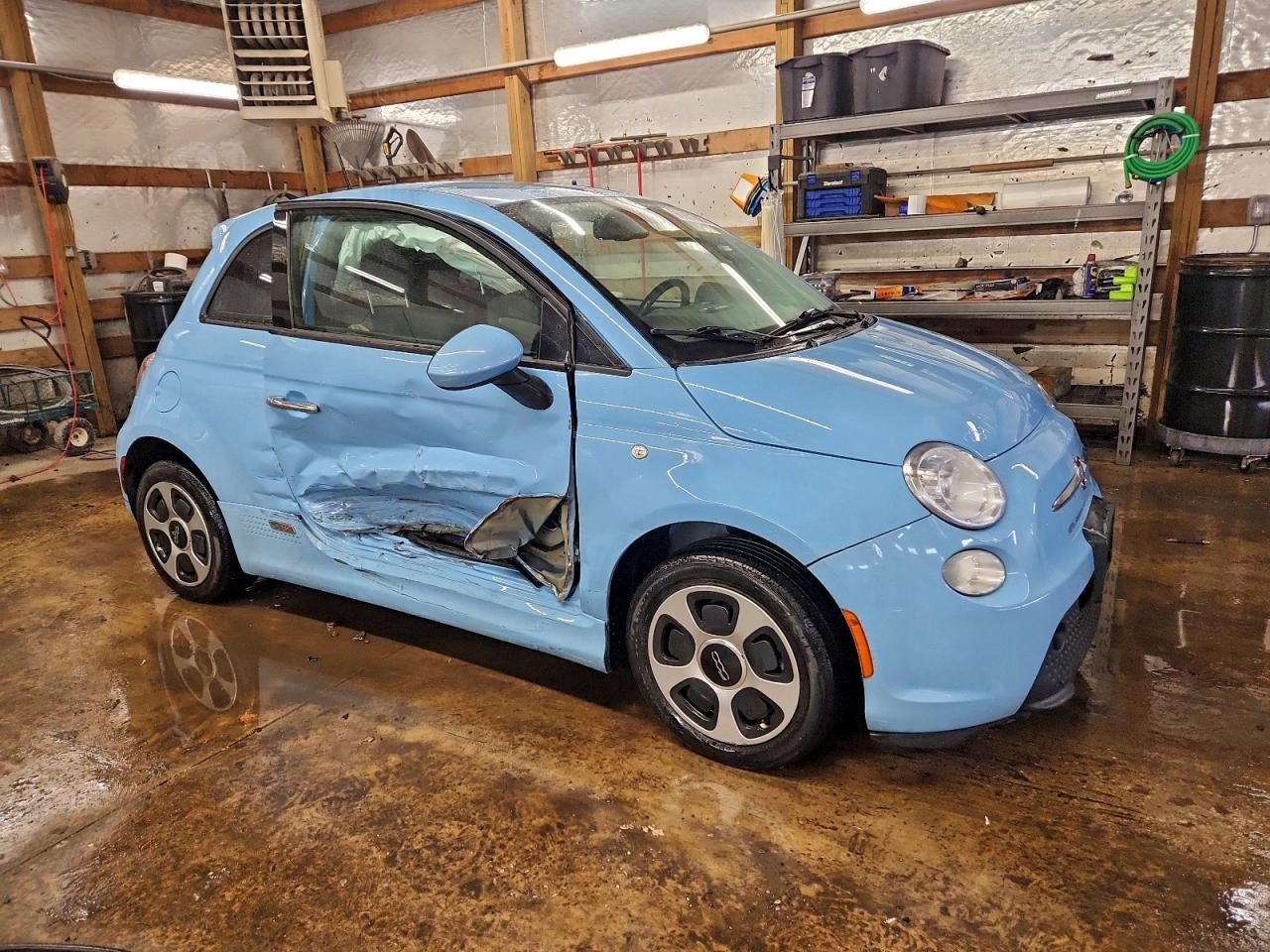 2015 FIAT 500