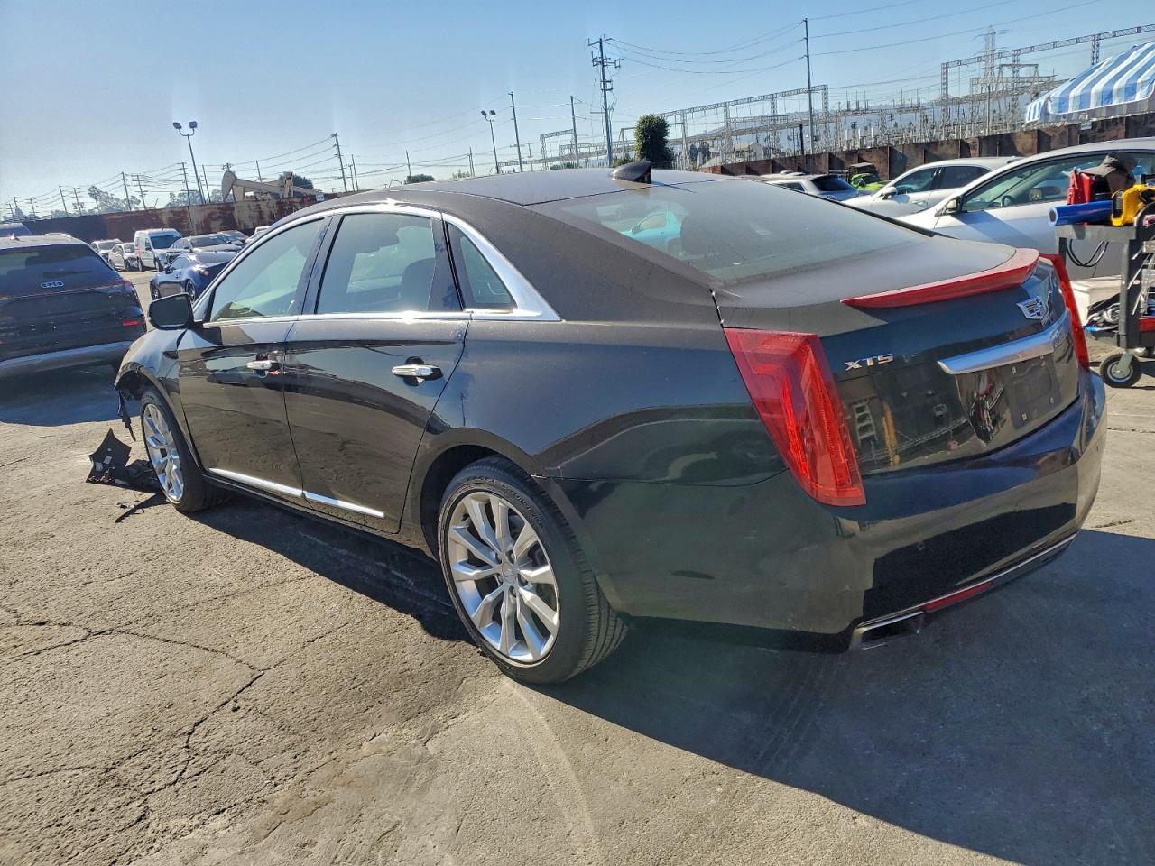 2016 CADILLAC XTS