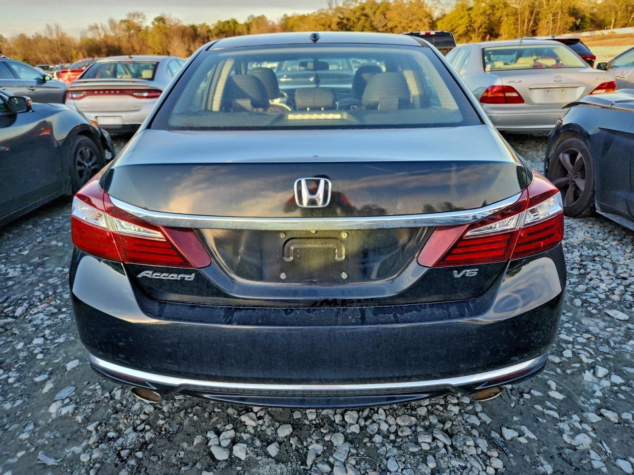 2017 HONDA ACCORD