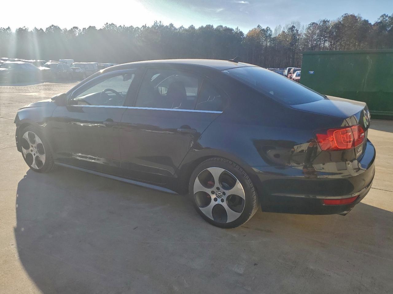 2013 VOLKSWAGEN JETTA
