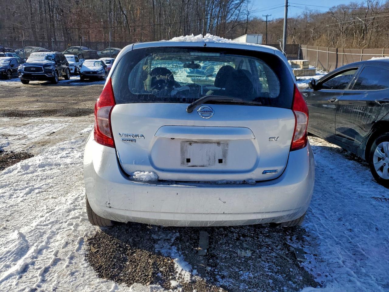 2016 NISSAN Versa Note
