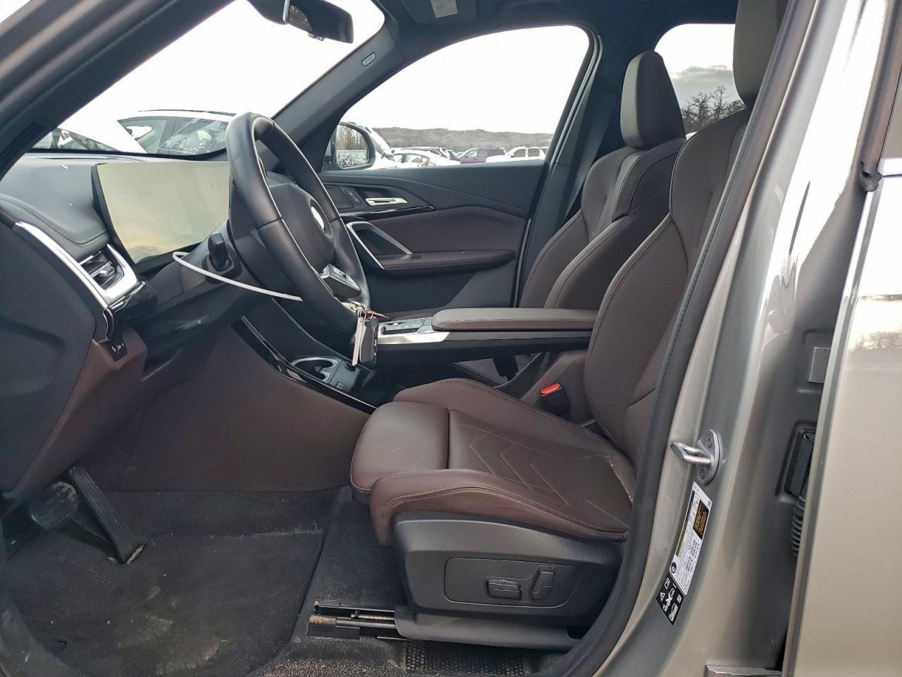 2025 BMW X1