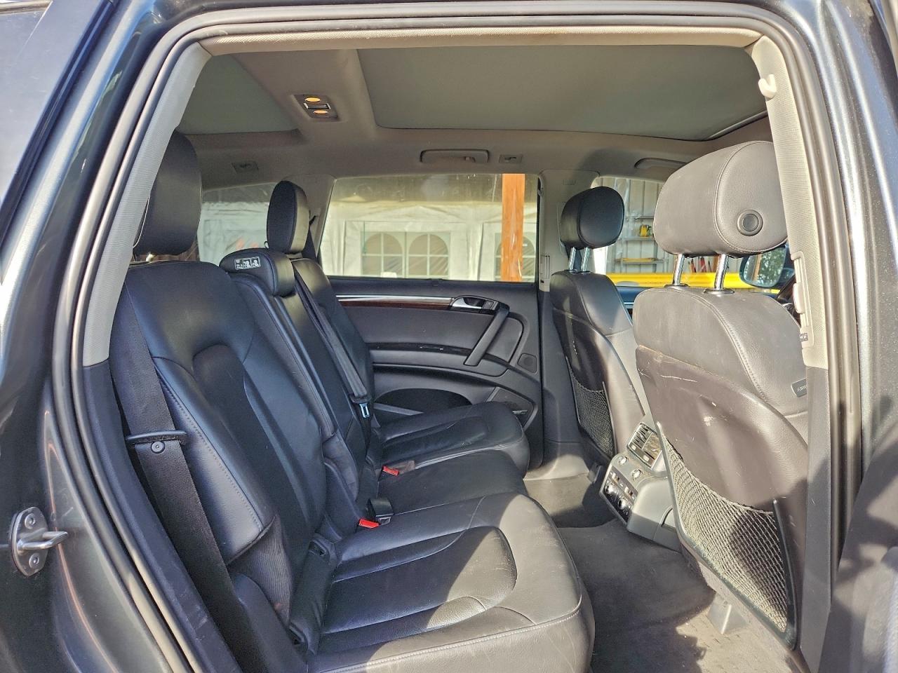2012 AUDI Q7
