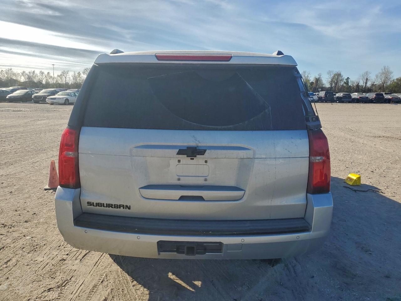 2018 CHEVROLET Suburban
