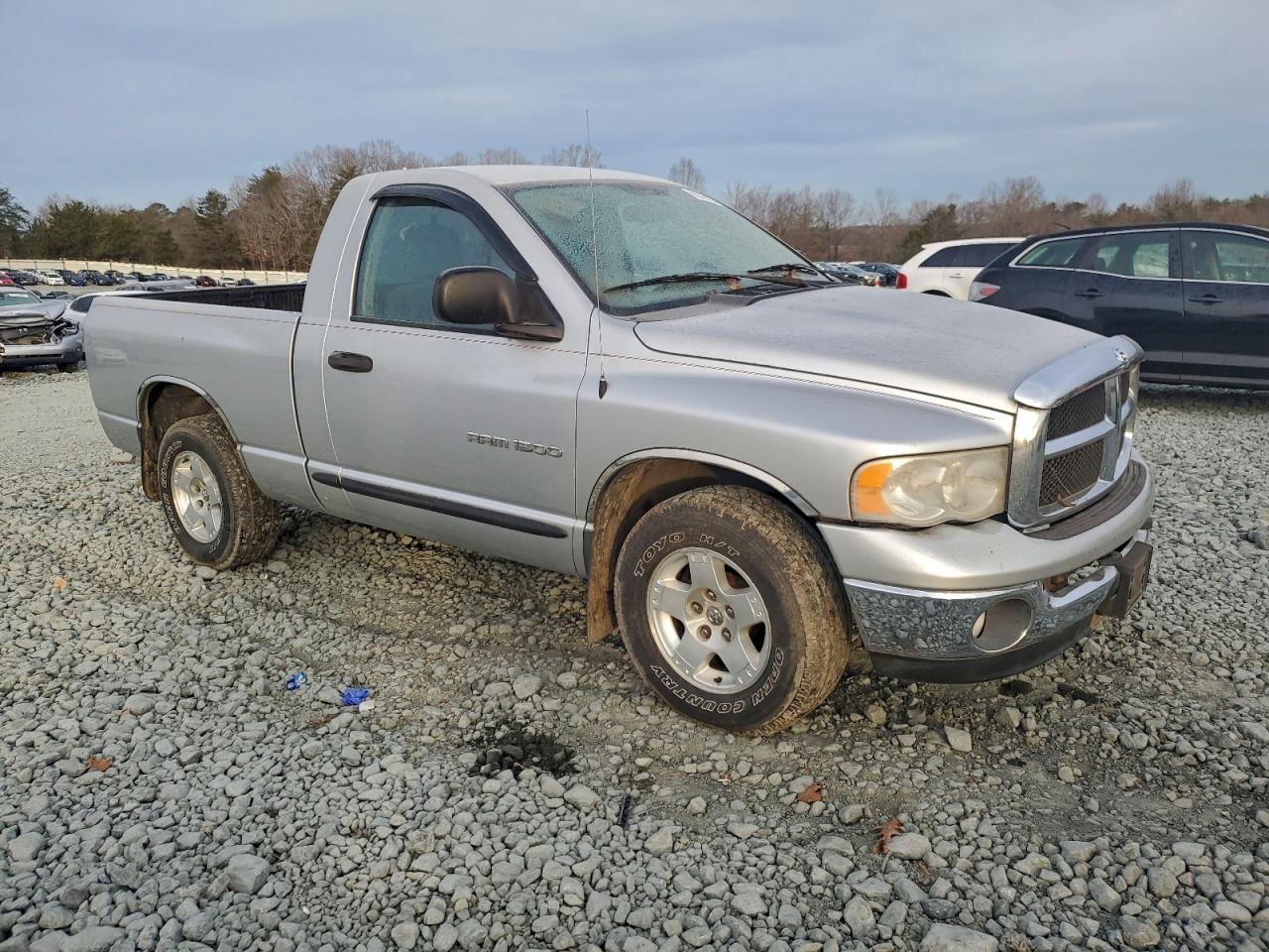 2004 DODGE RAM 1500