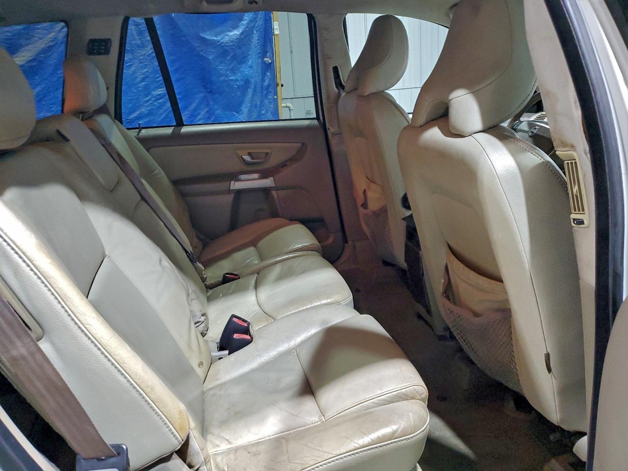 2005 VOLVO XC90