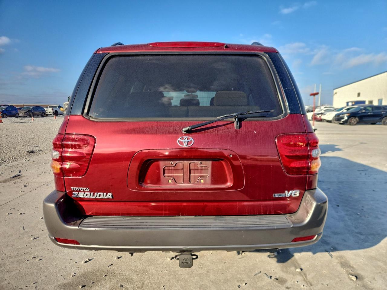 2004 TOYOTA Sequoia