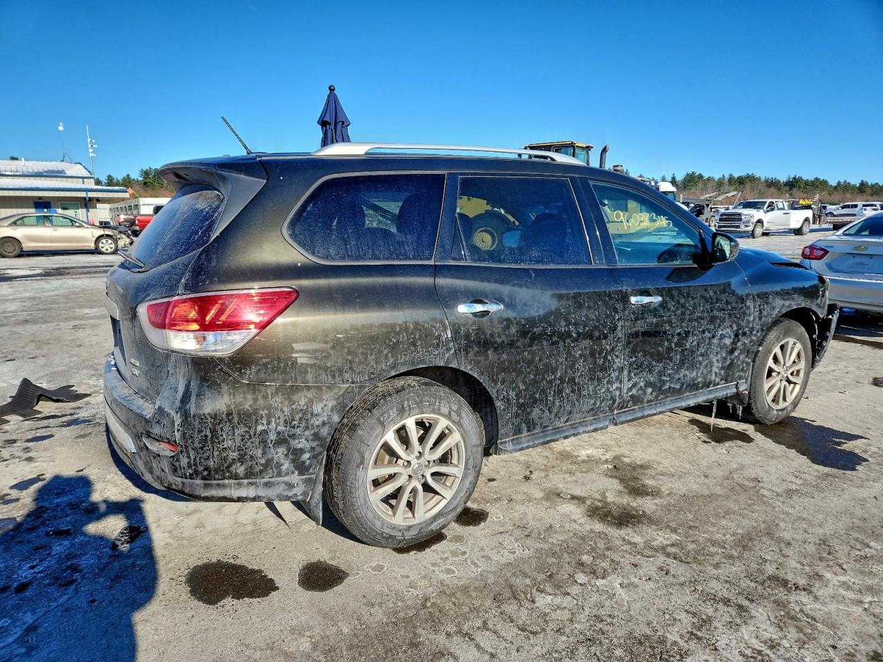 2016 NISSAN PATHFINDER